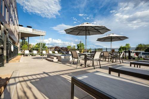 Hotel Maverick