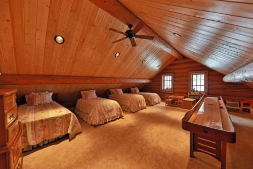 Meadowview Mountain Lodge