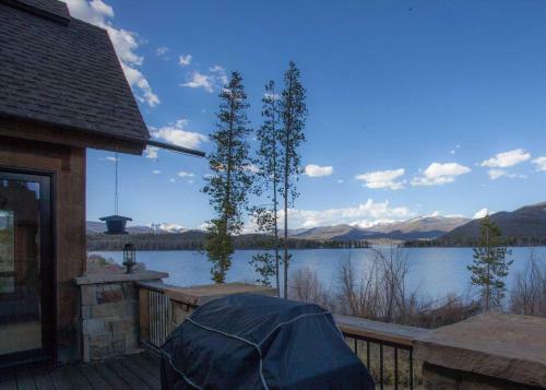 Shadow Mountain Villa