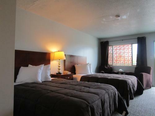 Hotel Greeley University Inn/ Greeley Inn