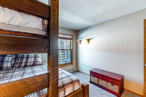 Snowdance Manor
