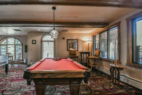 Red Hawk Lodge 2281