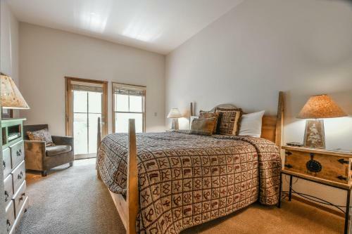 Jack Pine 8008