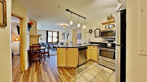 Silver Mill 8214