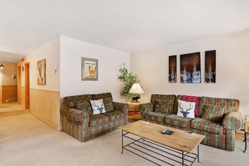 Ski Run Condominiums #108