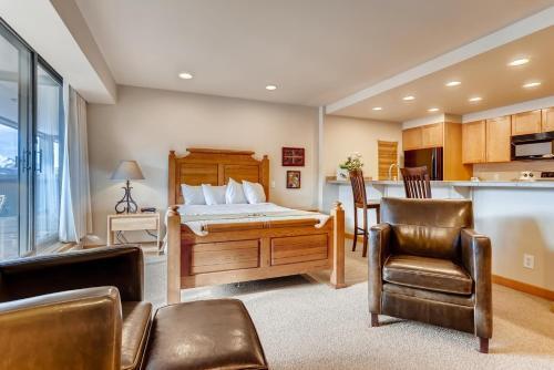 Apartamento Renovated Studio- Kids Ski Free & On Shuttle Route! Condo