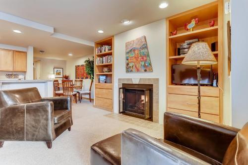 Apartamento Renovated Studio- Kids Ski Free & On Shuttle Route! Condo