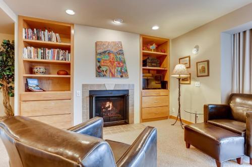 Apartamento Renovated Studio- Kids Ski Free & On Shuttle Route! Condo