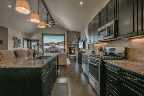 Alders 54 Outpost Dr