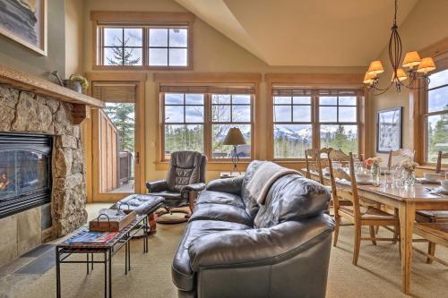 Apartamento Spacious Keystone Condo On Golf Course With Mtn View!