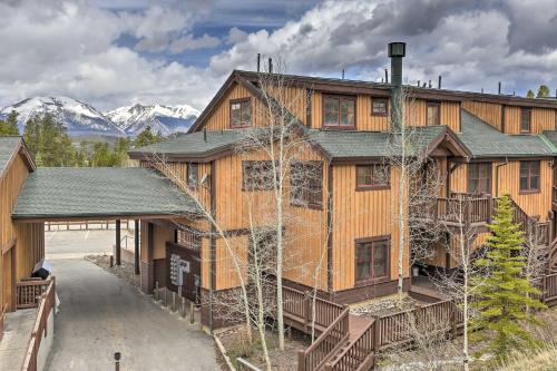 Apartamento Spacious Keystone Condo On Golf Course With Mtn View!