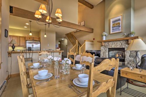 Apartamento Spacious Keystone Condo On Golf Course With Mtn View!