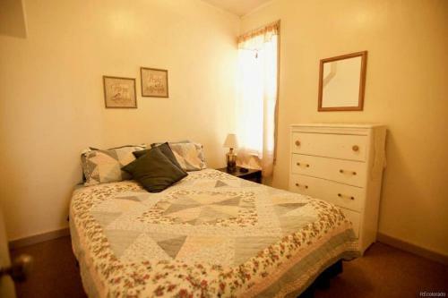 High Mountain Blue - Rustic & Charming, Family Friendly