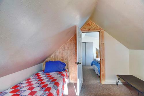 High Mountain Blue - Rustic & Charming, Family Friendly