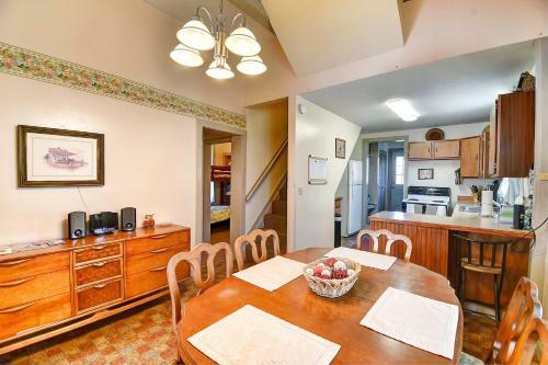 High Mountain Blue - Rustic & Charming, Family Friendly