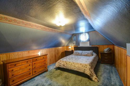 Leadville's Cloud City Castle (for Groups)