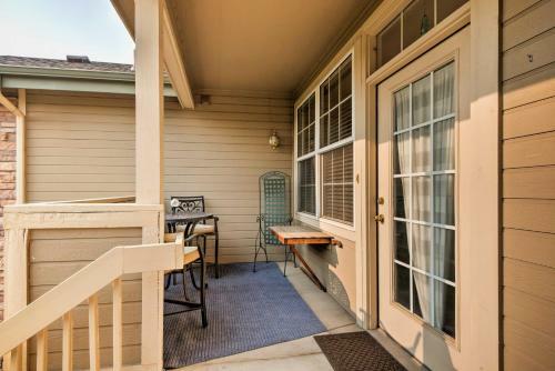 Apartamento Cozy Littleton Condo With Loft And Patio On Golf Course