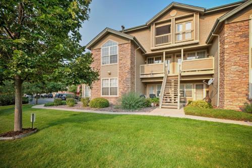 Apartamento Cozy Littleton Condo With Loft And Patio On Golf Course