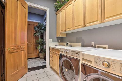 Elegant Lone Tree Home - Near Hiking Trails And Denver