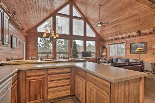 Secluded Hilltop Hideaway With Deck And Mountain Views!