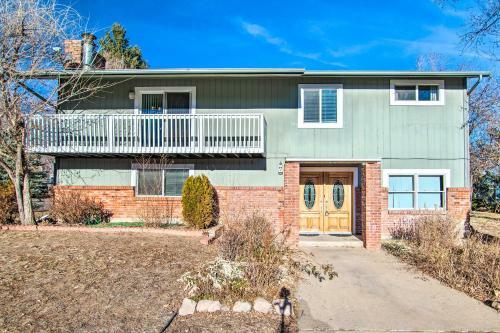 Spacious Lafayette Retreat - 20 Mi To Denver!