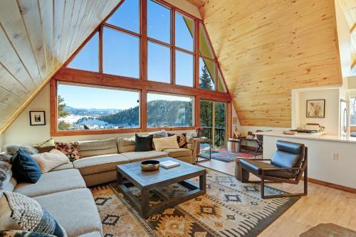 Mesa Dr Retreat