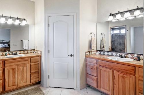 Cozy Pagosa Home With Mtn, Lake And Golf Course View!