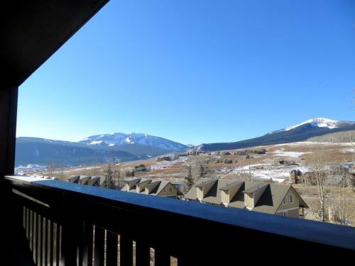 West Elk #11 (condos And Townhomes)