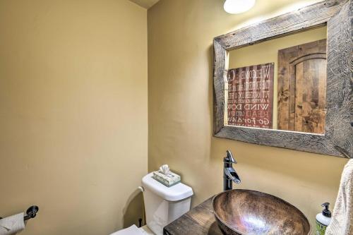High-end Mountain Chalet With 2 Master Suites And Deck
