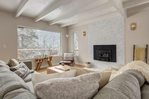 Cold Springs House