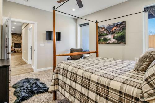 2br Mountain Dream Suite, Lake Views