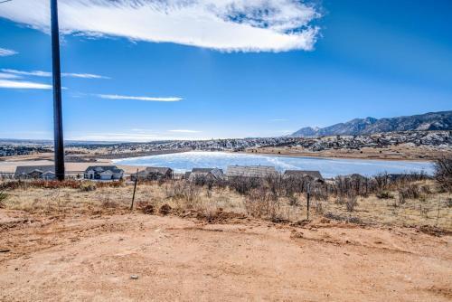 2br Mountain Dream Suite, Lake Views