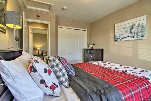 Monument Mountain Retreat With Views And Hot Tub!