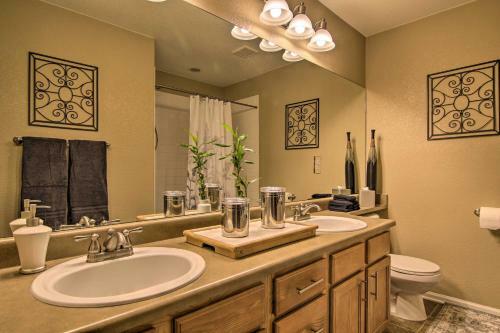 Monument Mountain Retreat With Views And Hot Tub!