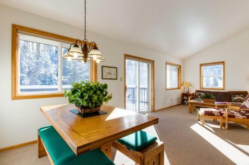 Elephant Mountain Cabin At Filoha Meadows