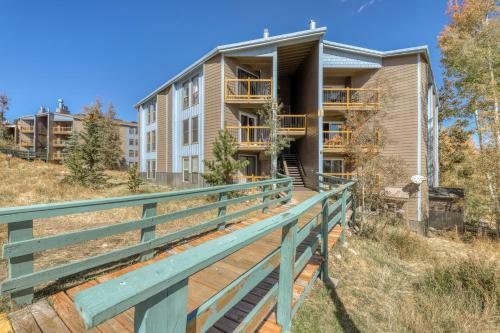 Treehouse F307