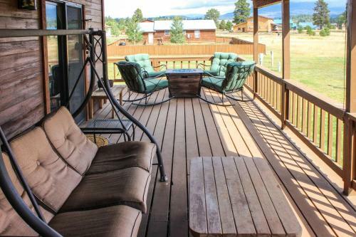 127 Morro Circle