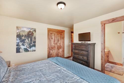 Breezy?s Mountain View Hideaway