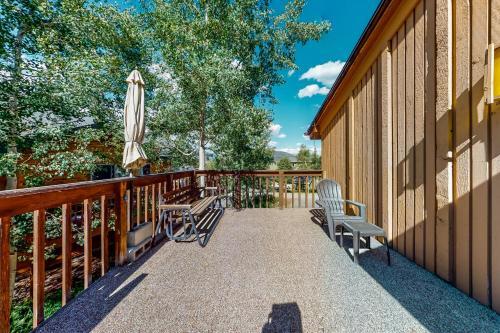 Sauterne Townhome - Upstairs