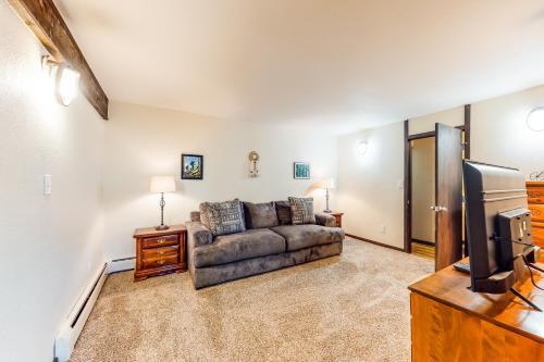 Sauterne Townhome - Upstairs