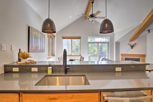 Apartamento Chic Silverthorne Condo With Balcony On Blue River!
