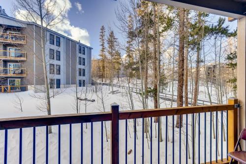 Apartamento E206 Treehouse Condo