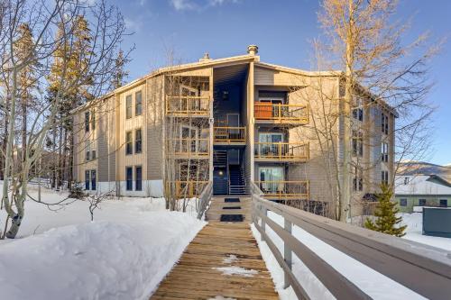 Apartamento E206 Treehouse Condo