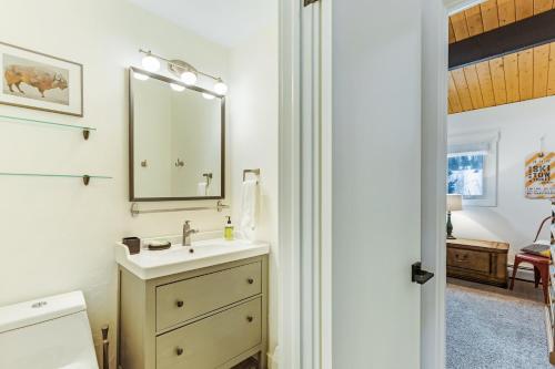 Poplar Mountain Guest House