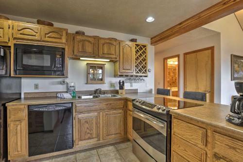 Apartamento Summit County Hub Resort Perks, Trail Access