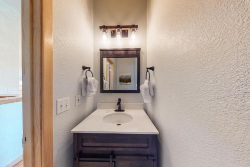 Prospector Village 105c