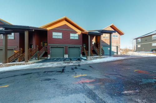Prospector Village 105c