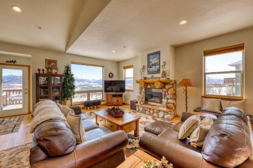 Prospector Village 105d