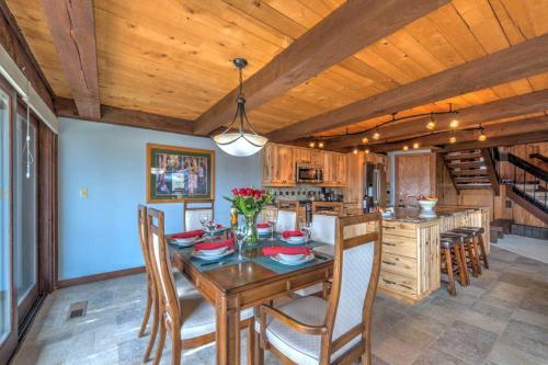 Luxury Silverthorne Home - 3 Decks, Mountain Views