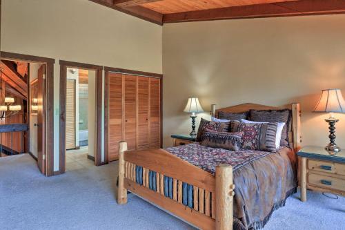 Luxury Silverthorne Home - 3 Decks, Mountain Views